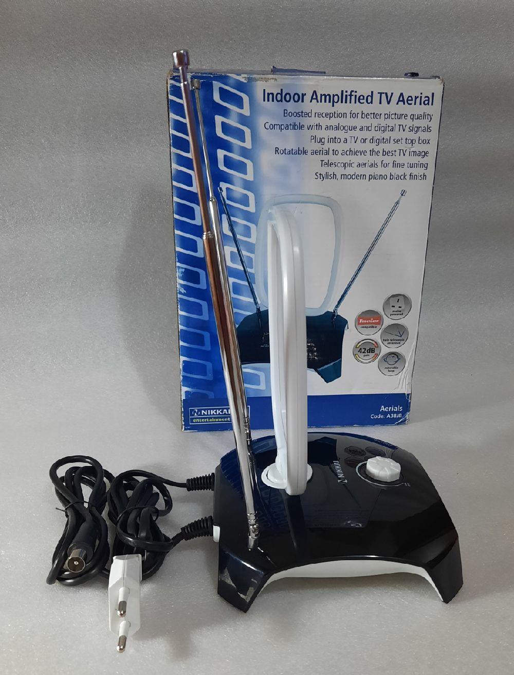 Antena TV de interior cu amplificator NIKKAI A38JB