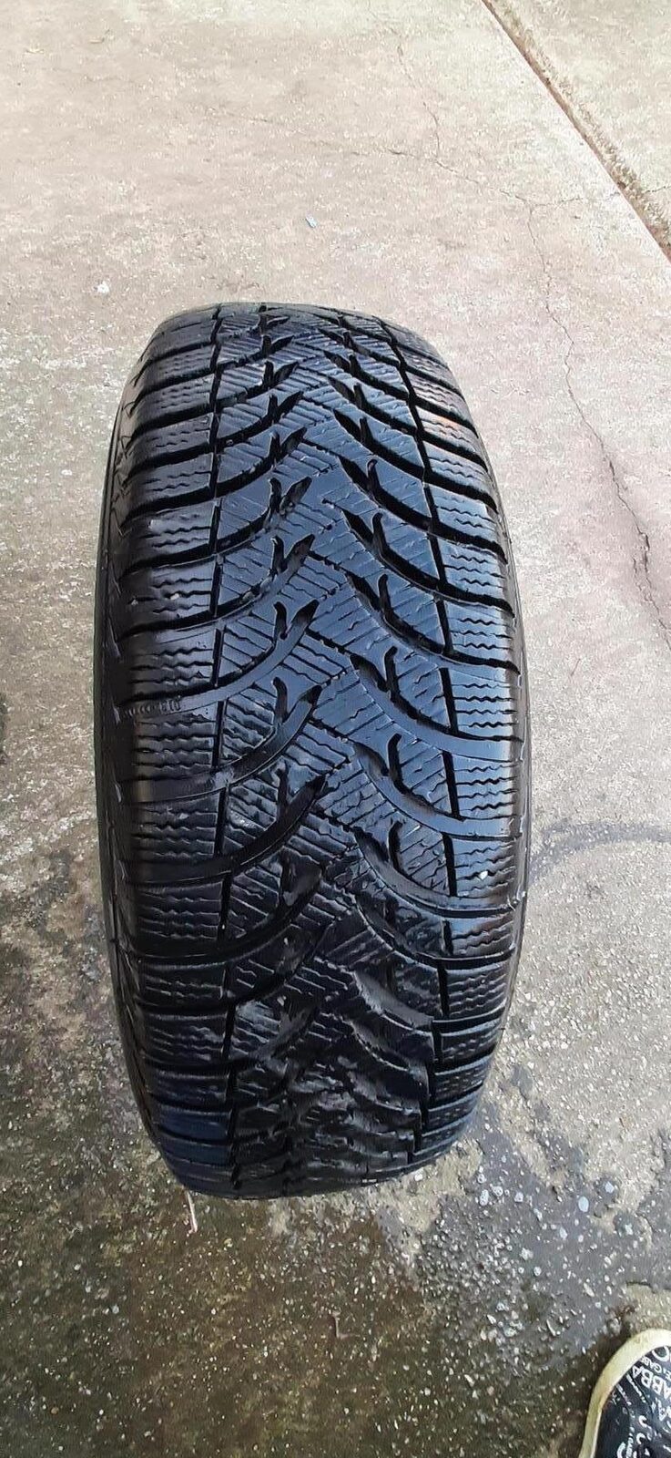 Anvelopa Michelin 185/60/r15 iarna