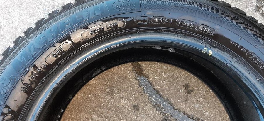 Anvelopa Michelin 185/60/r15 iarna
