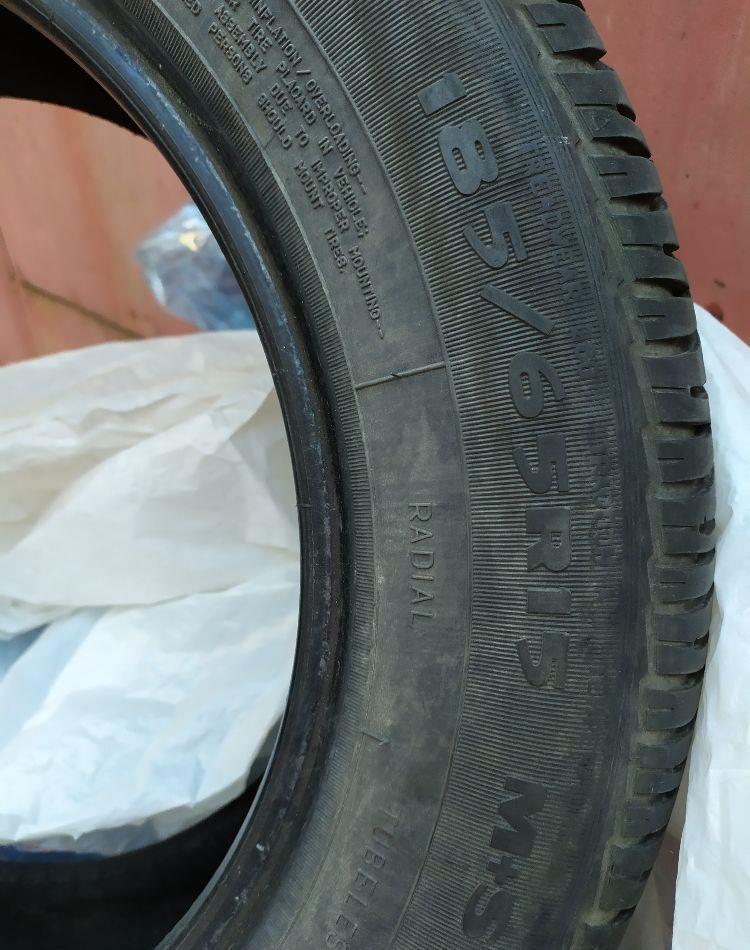 Anvelope 185/65R15 M+S