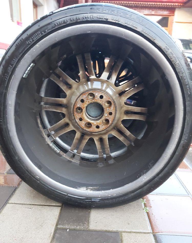 Anvelope BMW