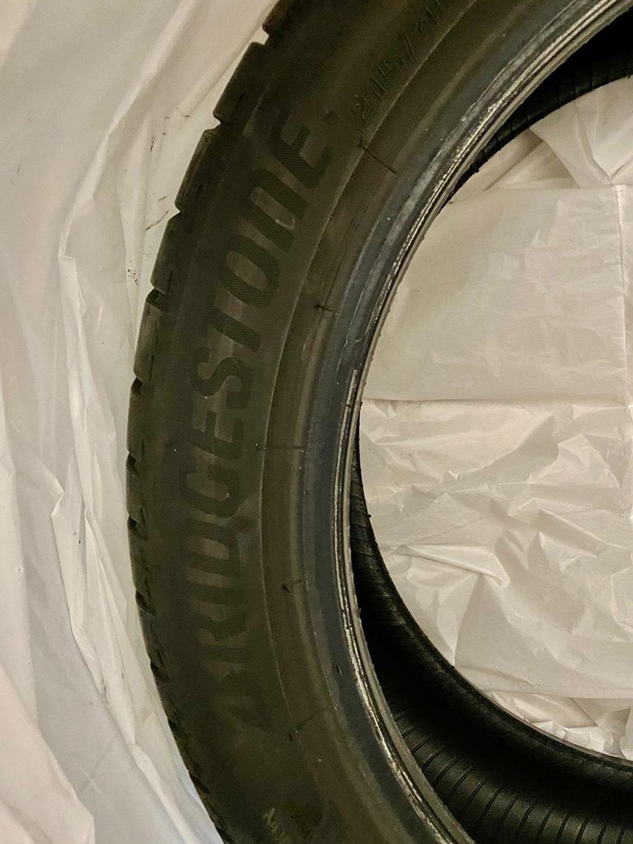 Anvelope Bridgestone 215/45R17
