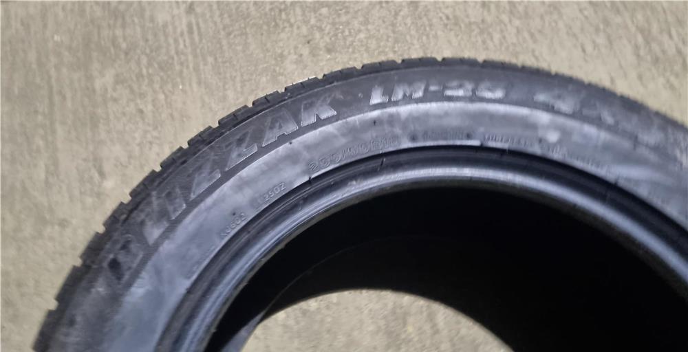 Anvelope Bridgestone Blizzak LM-25 4X4 255/55R18