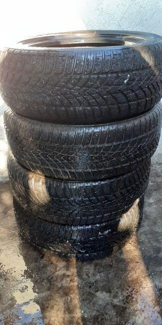 Anvelope cauciucuri 205 55 R16 Dunlop sezon iarna roti jante