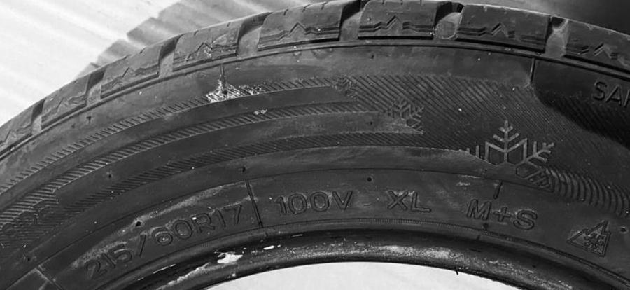 Anvelope iarna 215/60 R17, stare perfecta, Dot 2020