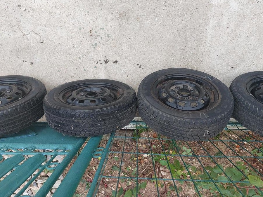 Anvelope iarna MATIZ + Janta si anvelopa vara MATIZ + janta