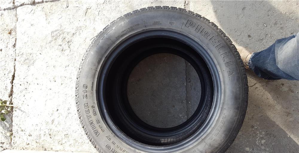 Anvelope iarna Pirelli 235/55/17 99H Suv dot.2015