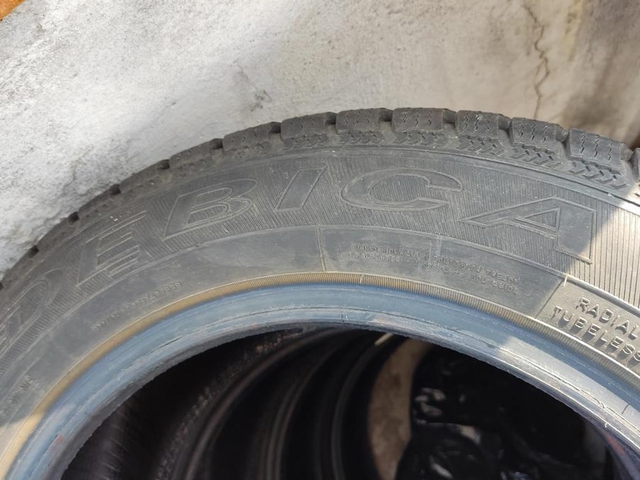 Anvelope iarnă și capace Opel Vectra