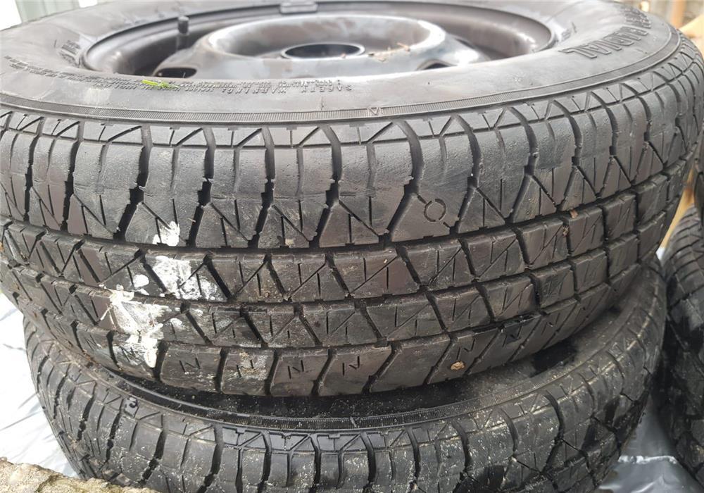 ANVELOPE/CAUCIUCURI  CU GENTI M+S 175/70 R13