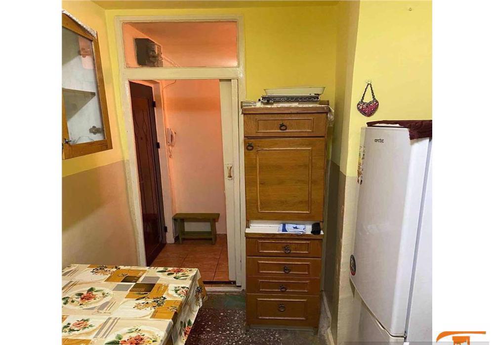 Ap 1 camera, et 2, Girocului, centrala proprie