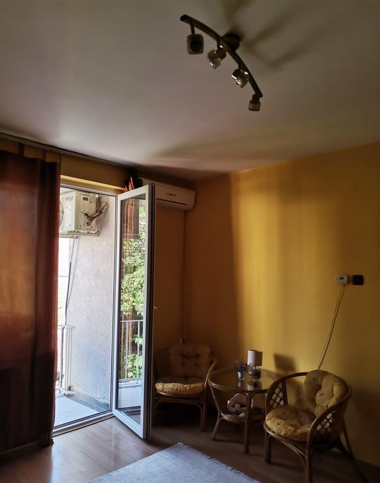 Ap 2 cam. Vând. Preț 55000euro