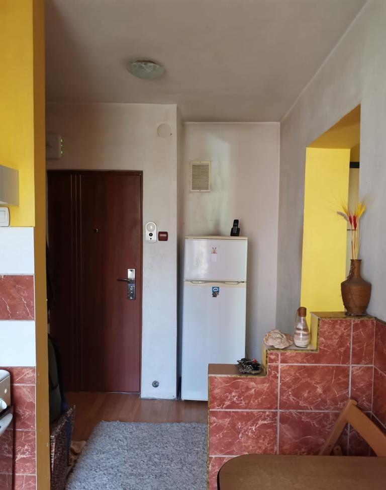 Ap 2 cam. Vând. Preț 55000euro