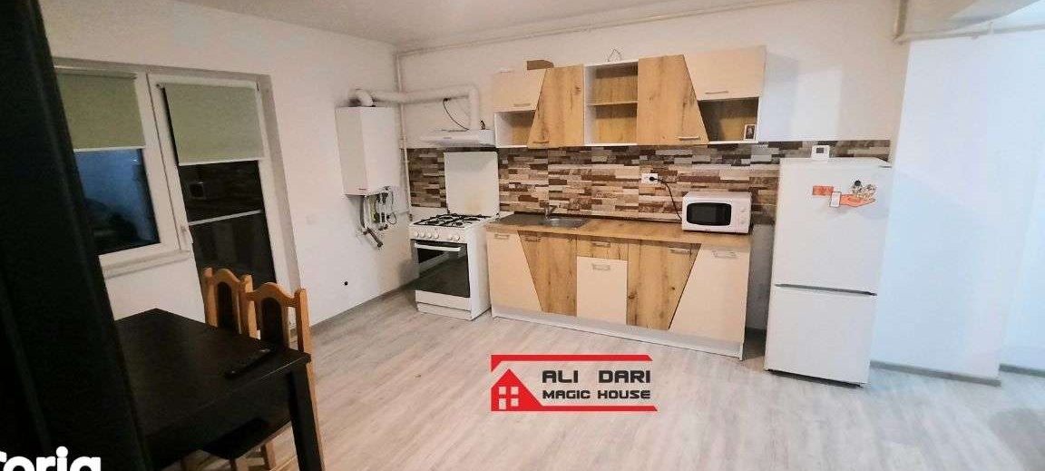 Ap 2 Camere 44 mp + balcon 6 mp , Etaj 1 din 7 , Mobilat și Utilat