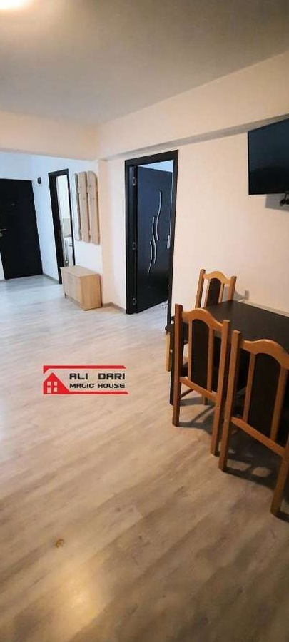 Ap 2 Camere 44 mp + balcon 6 mp , Etaj 1 din 7 , Mobilat și Utilat
