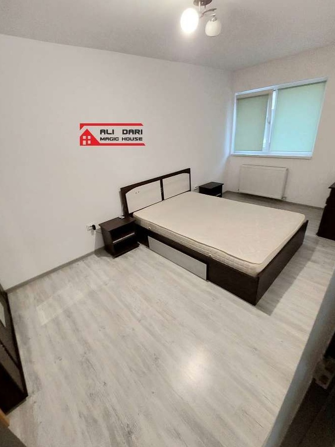 Ap 2 Camere 44 mp + balcon 6 mp , Etaj 1 din 7 , Mobilat și Utilat