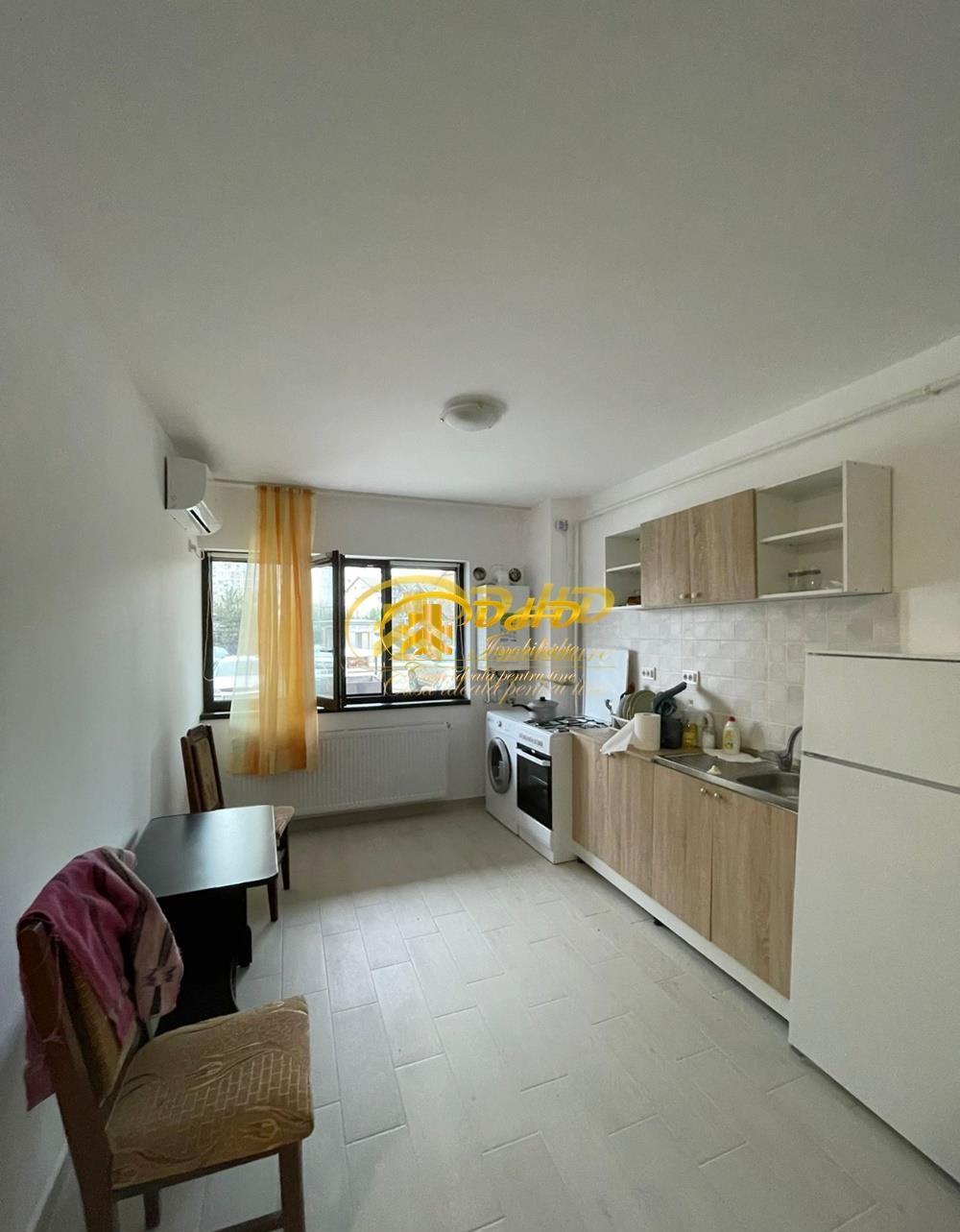Ap 2 camere, bloc nou, loc de parcare, CT, AC, Tudor