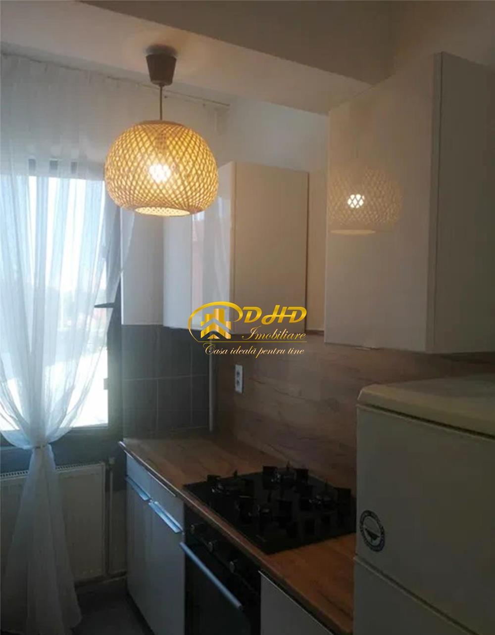 Ap 2 camere decomandat, ideal pt investiție, etaj intermediar, Podul de Piatra