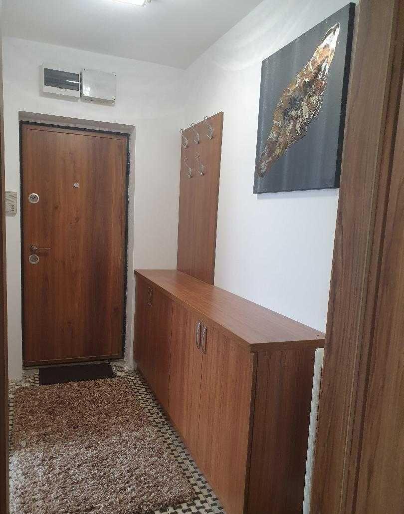 Ap 2 camere ultracentral de vanzare - complet renovat