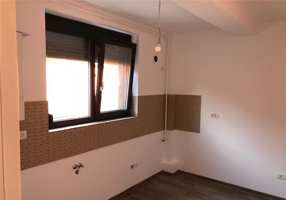 Ap. 2 camere+terasa+parcare-57.000 euro, Unitatea militara
