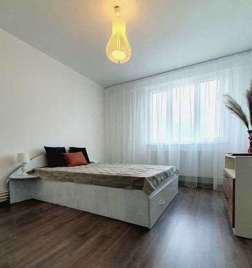 Ap 3 camere Dr Taberei metrou Romancierilor complet renovat mobilat