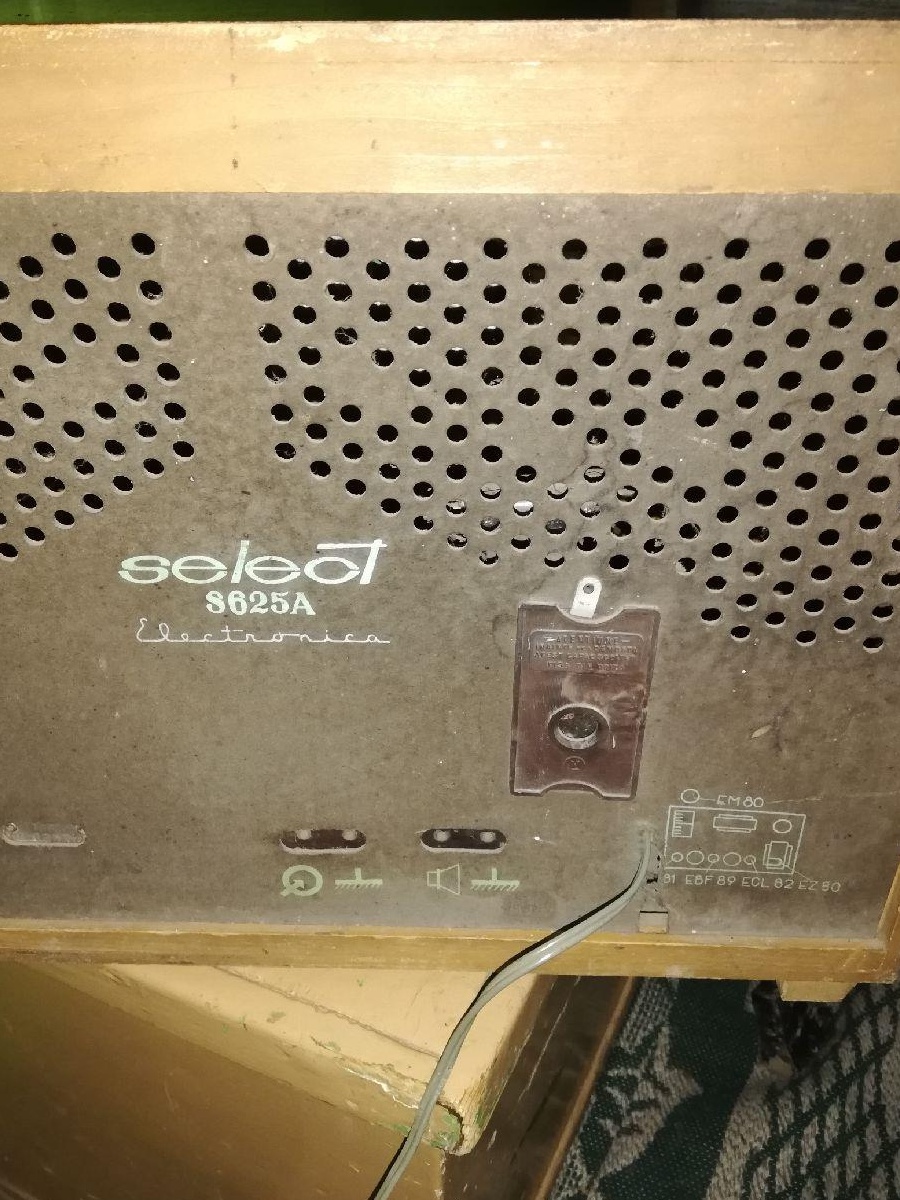 aparat radio retro