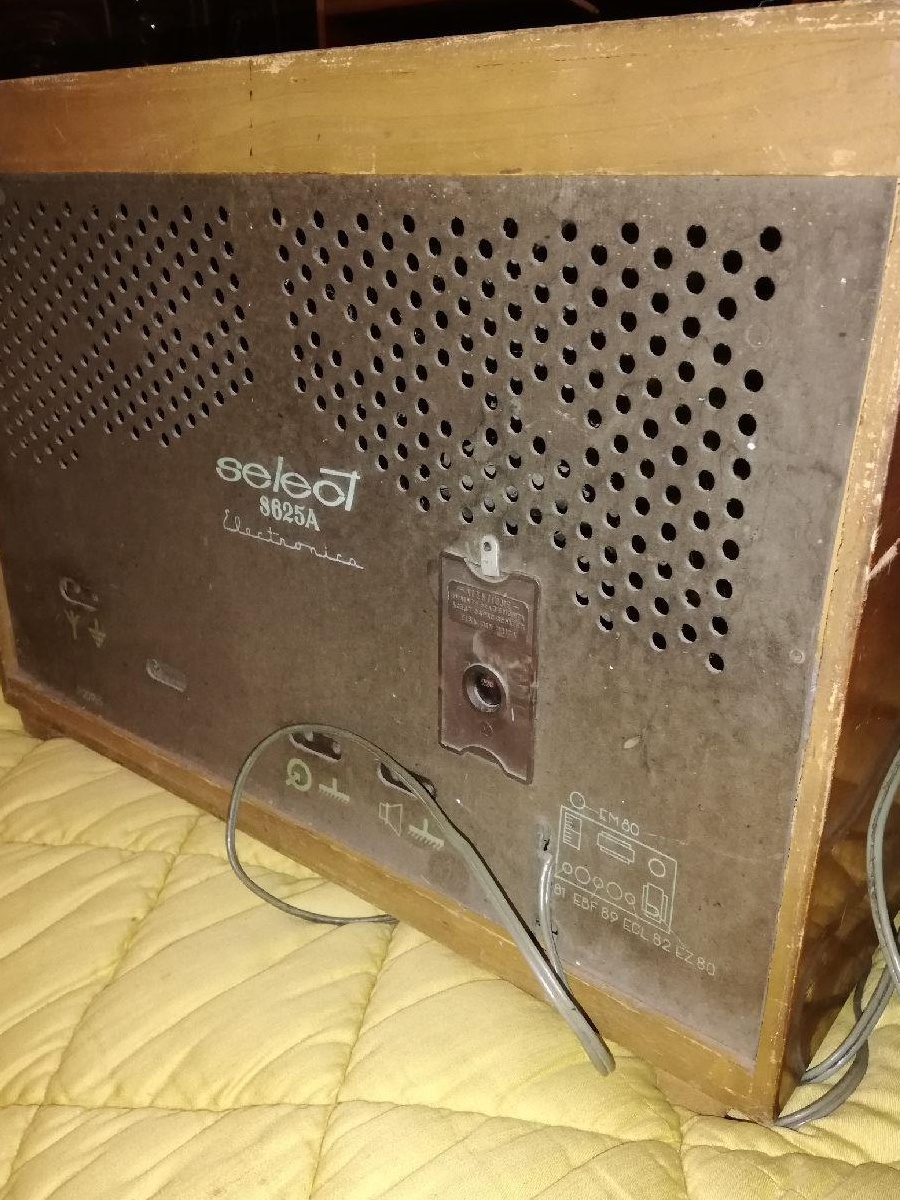 aparat radio retro