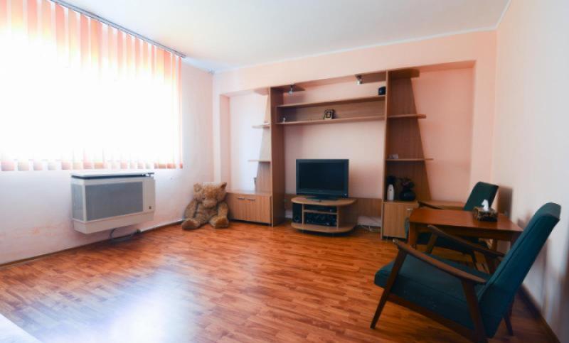 Apartament 1 camera, zona Buzaului, etaj 3, ID 14352