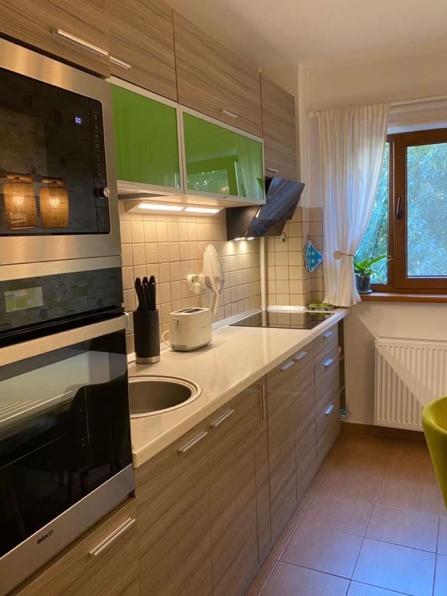 Apartament 2 cam - Zona Titan - Circa 13 Politie
