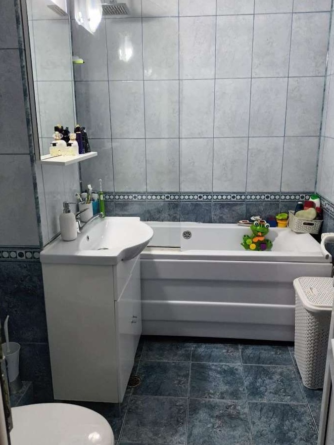 Apartament 2 camere 51 mp zona D-va Nord mobilat utilat