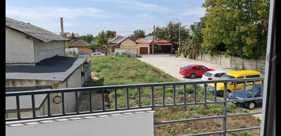 Apartament 2 camere 70.9 utili decomandat de vazare