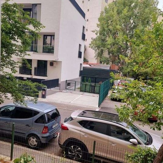 Apartament 2 camere - București - Ramnicu Sarat