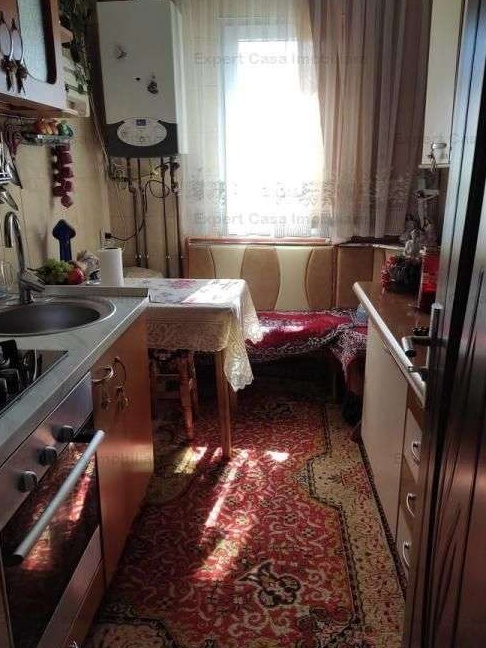 Apartament 2 camere Bulevardul Socola 65.000 euro!!