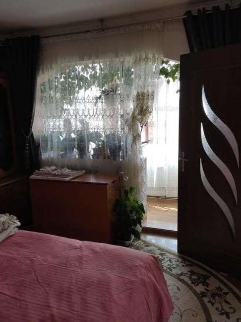 Apartament 2 camere Bulevardul Socola 65.000 euro!!