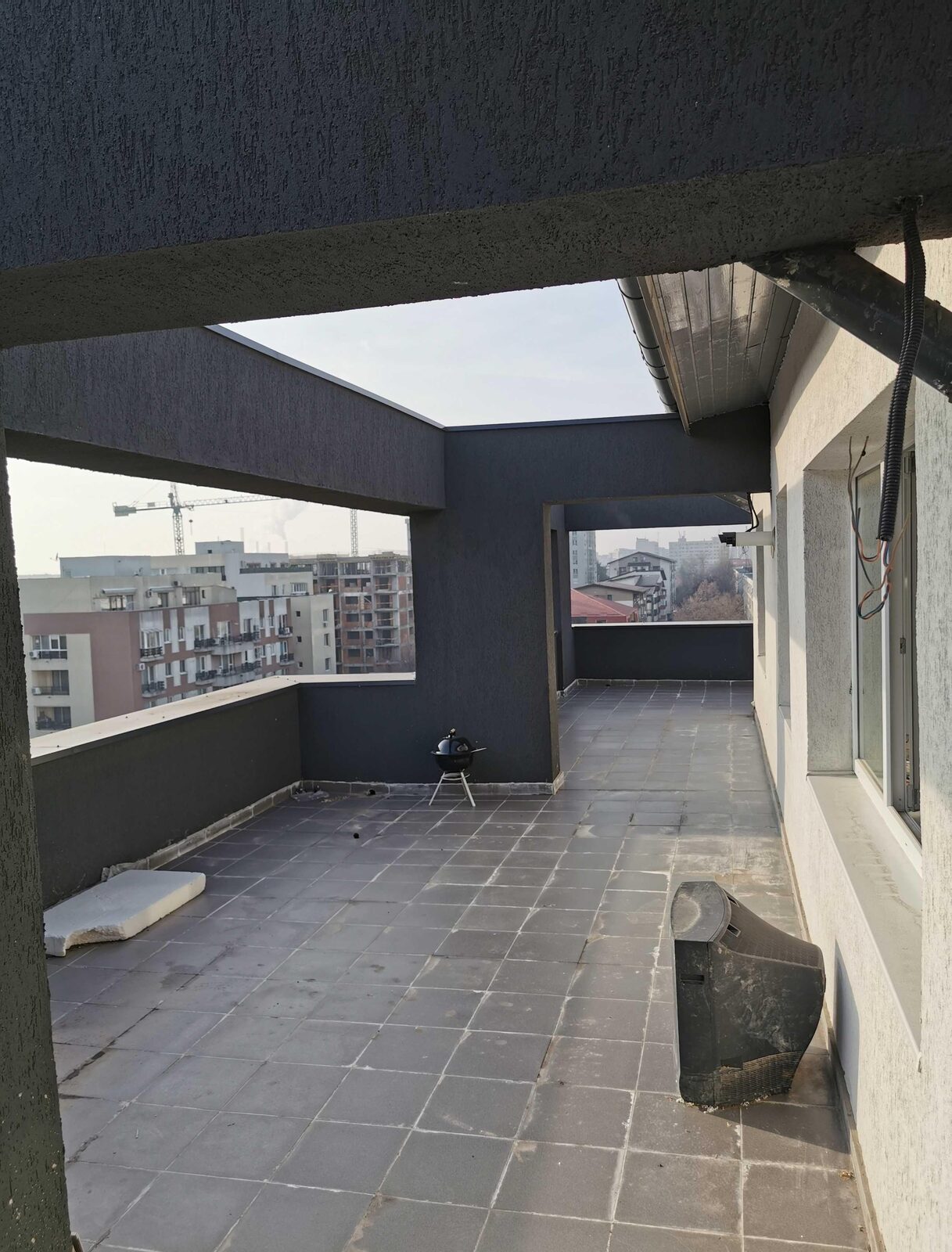 Apartament 2 camere cu terasă f mare