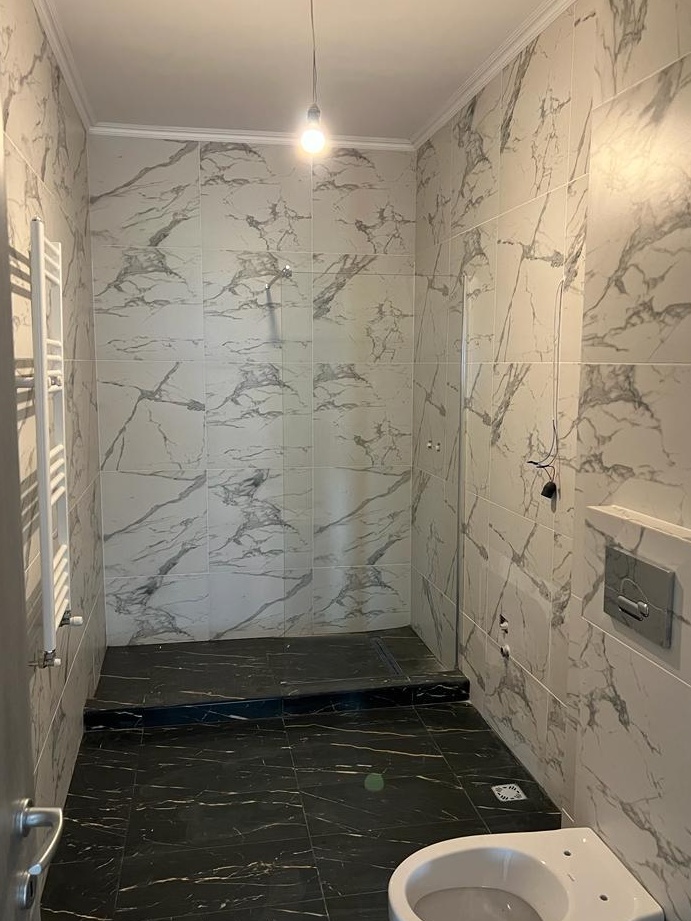 Apartament 2 camere cu terasa privata generoasa