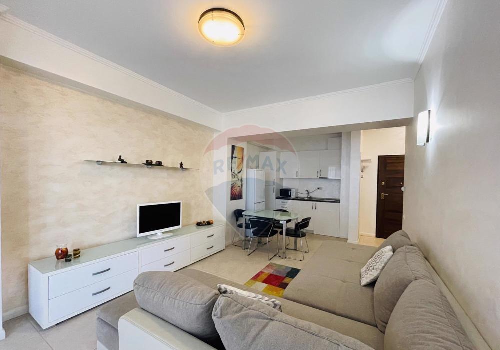 Apartament 2 camere de vanzare Mamaia Central