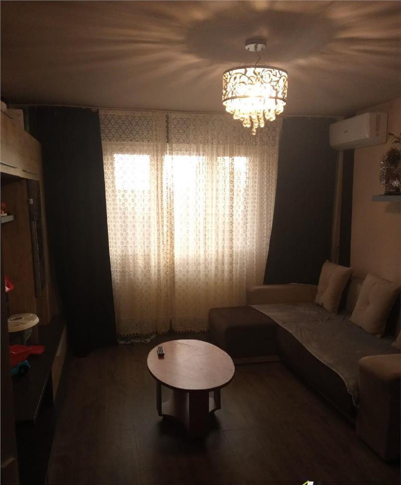 Apartament 2 camere de vanzare Piata Sudului