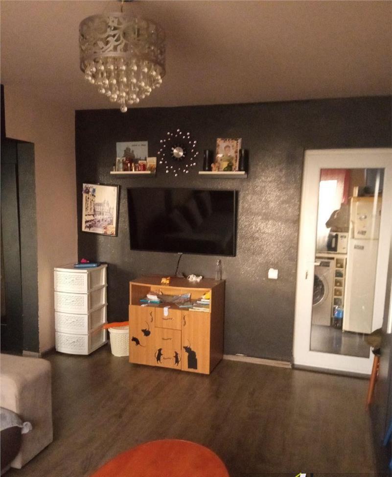 Apartament 2 camere de vanzare Piata Sudului