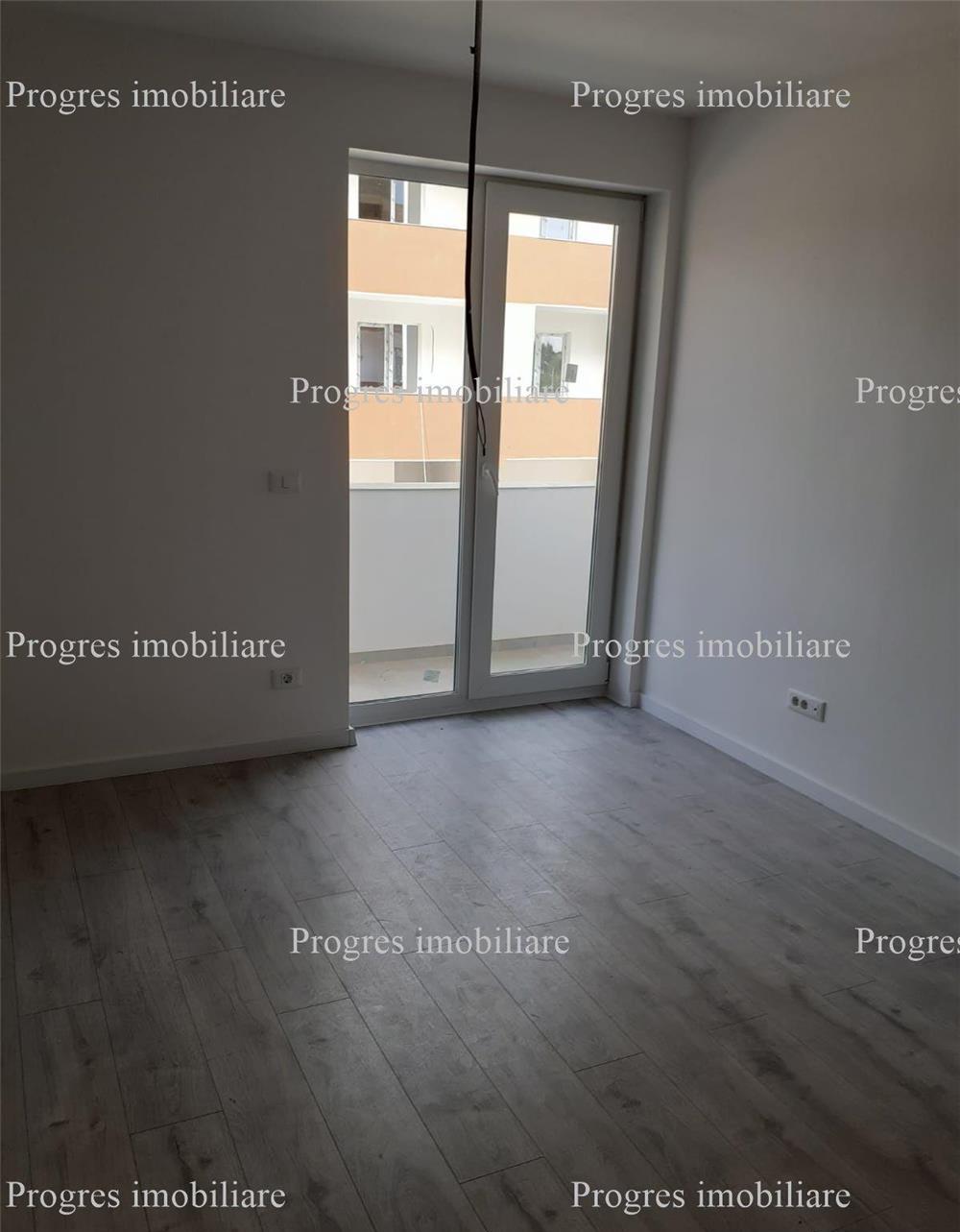 Apartament 2 camere decomandat - curte 50 mp - 65.000 euro