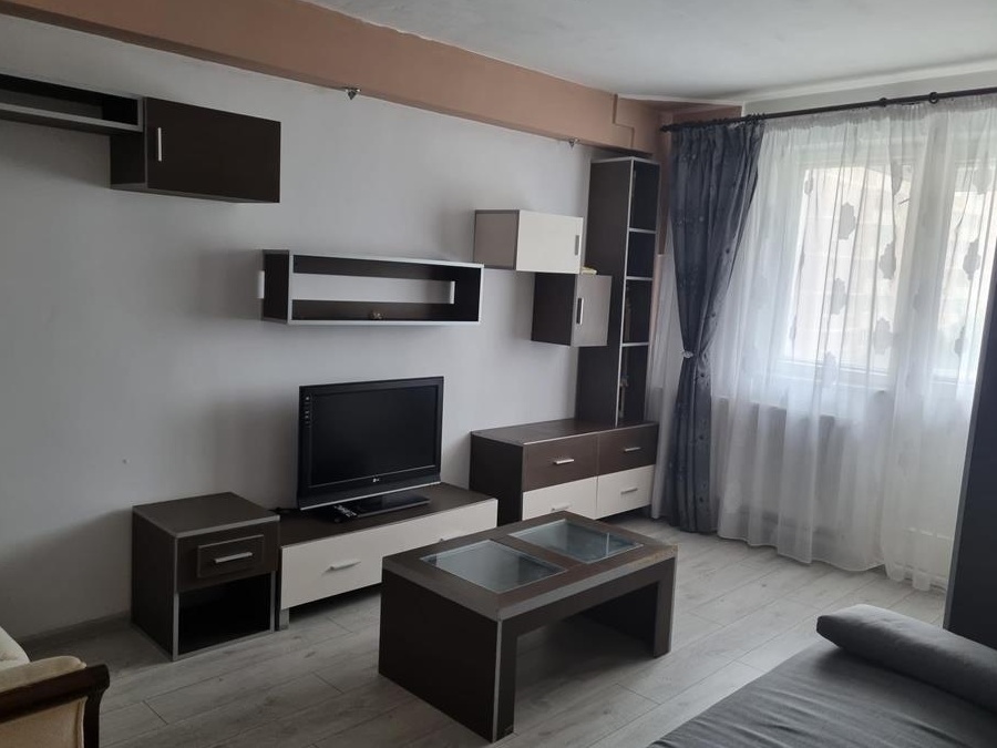 Apartament 2 camere decomandat zona Astra(L.C.Babes)