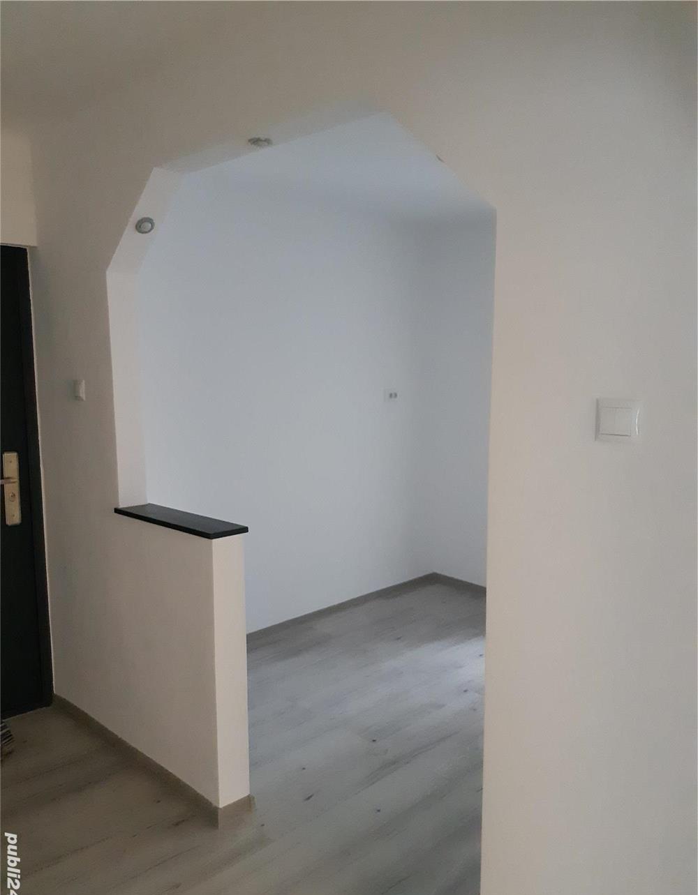 Apartament 2 camere decomandate