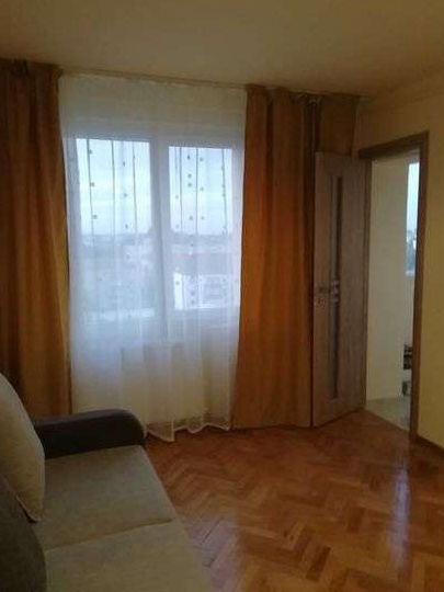 Apartament 2 camere decomandate  de închiriat zona Olimpia-Stadion