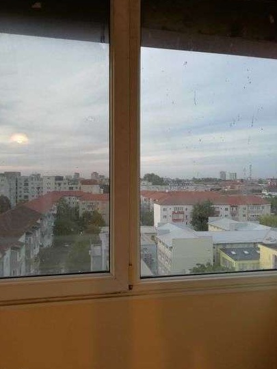 Apartament 2 camere decomandate  de închiriat zona Olimpia-Stadion