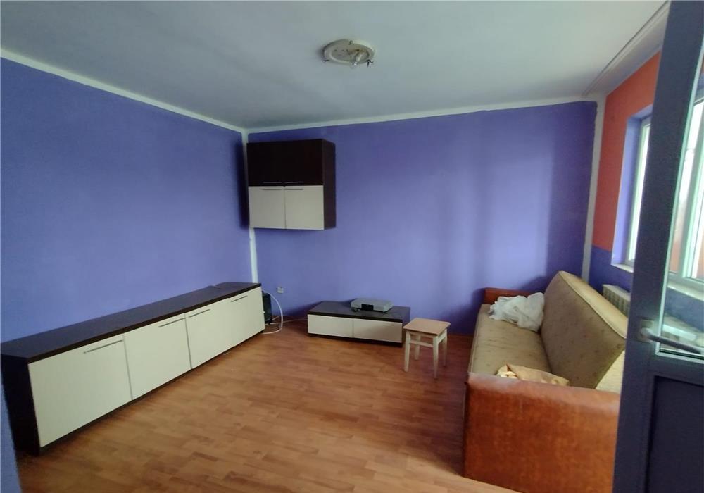 Apartament 2 camere decomandate Micro 17 centrala termica
