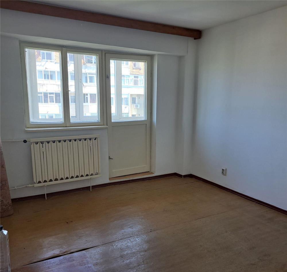 Apartament 2 camere decomandate, Rovine, zona Posta-Parculet