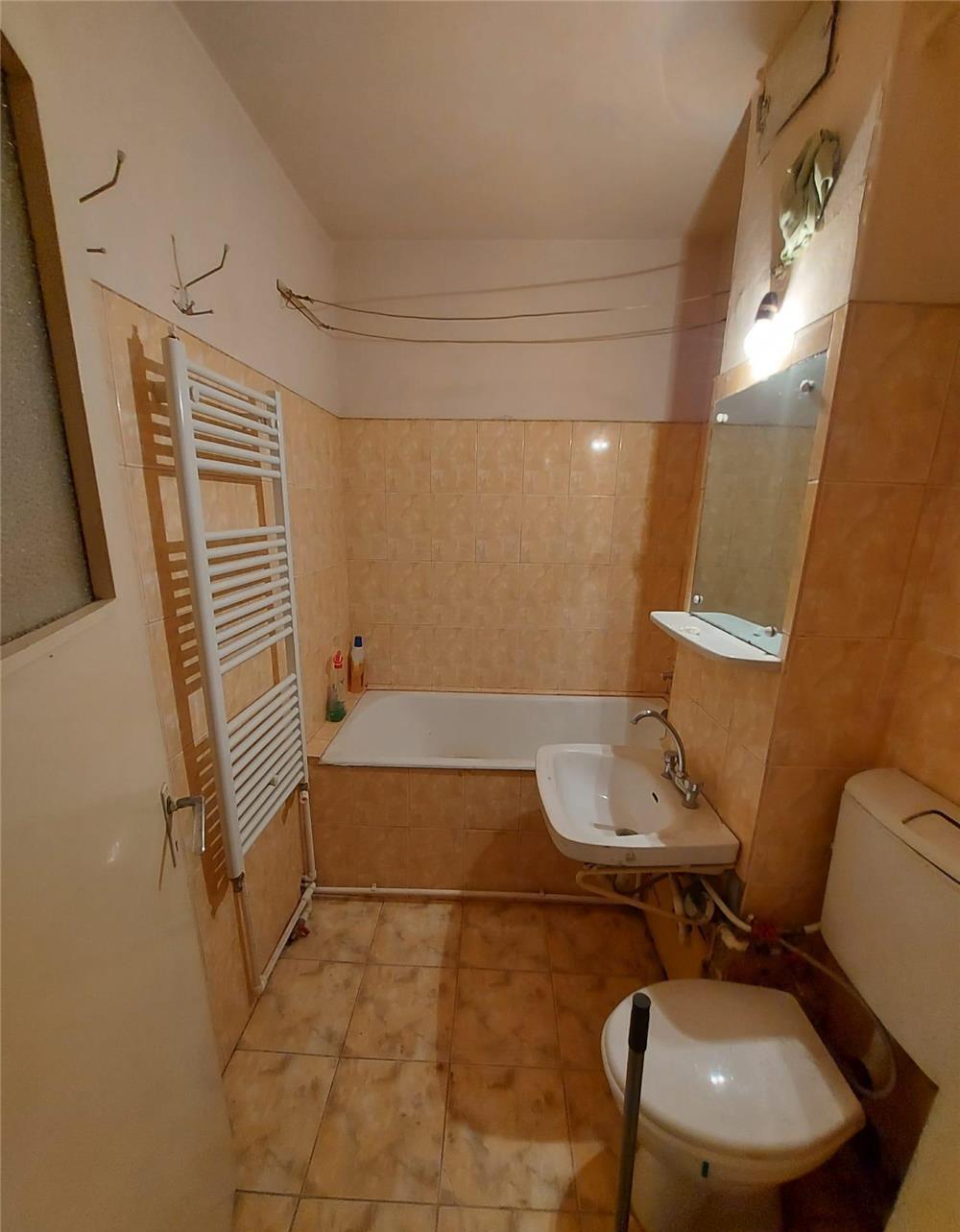 Apartament 2 camere, etaj 1