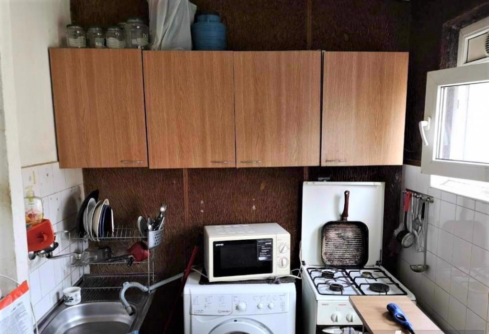 Apartament 2 camere, etaj 3, zona Sagului