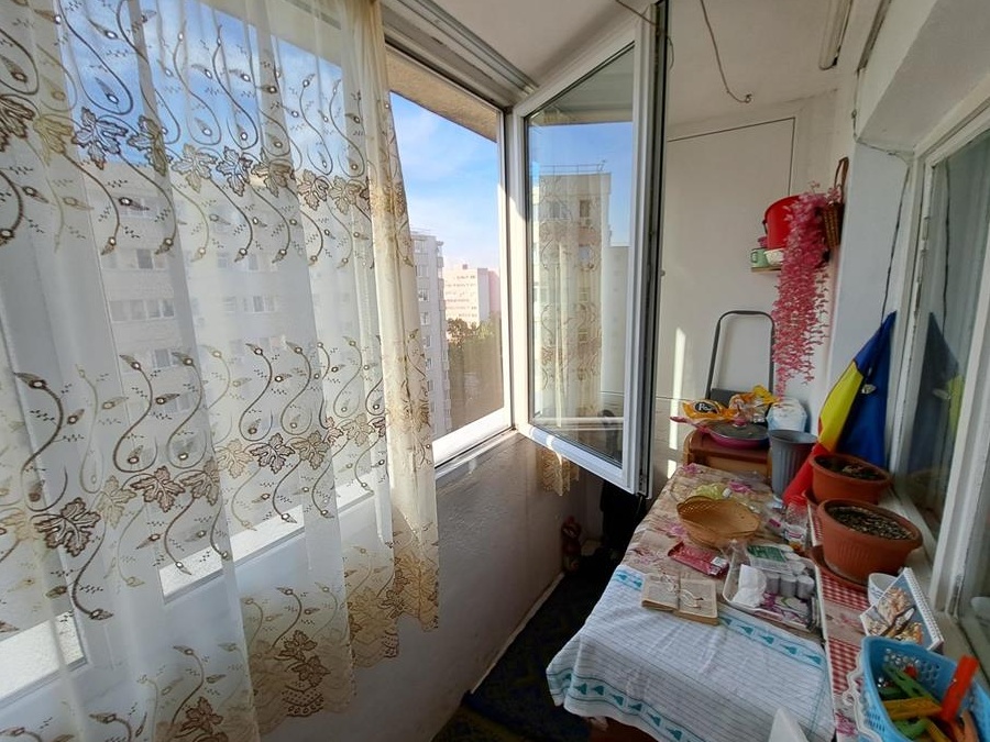 Apartament 2 camere, etaj 8, Zona Titan
