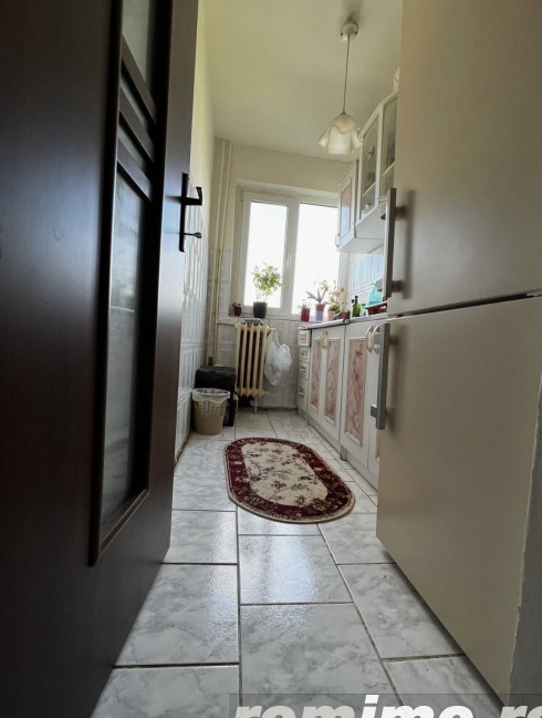 Apartament 2 camere, etajul 3/4, zona Sagului-P14404