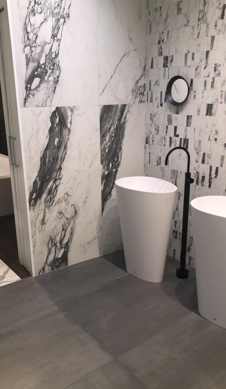 Apartament 2 camere giroc dezvoltator cu lift,parcare subterana